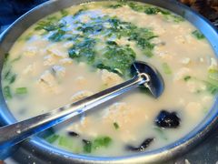 -95号酱骨·一块豆腐(展春园西路店)