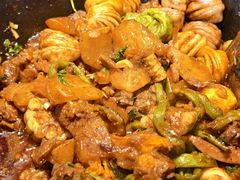 -山河屯铁锅炖·非遗东北菜(南山店)