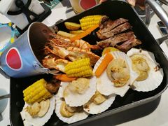 -水桶王国主题餐厅·聚会·生日派对·亲子活动·家庭套餐(亚龙湾希尔顿店)