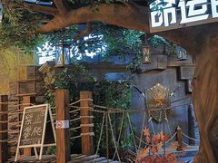 -暴风岛沉浸式体验馆(百联世纪店)