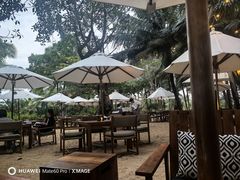 -三亚艾迪逊酒店·海滩烧烤 BARBACOA·现场乐队·浪漫晚餐·烧烤海鲜