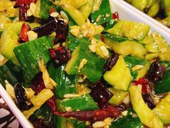刀拍黄瓜-特色酱椒鱼私房菜(黄鹤楼店)