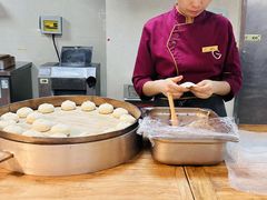 -昆山裕元花园酒店·温莎西餐厅