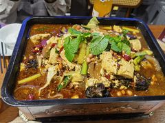 -干老庆贵州留一手烤鱼·地摊火锅(财经大学店)