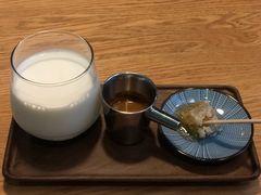 -默迹咖啡馆