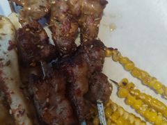 -京狮炙燥·精酿烧烤(首经贸店)