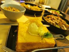 -来龙里 精致 东南亚餐室(万象城店)