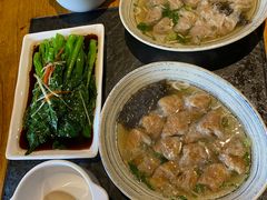 牛肉小馄炖-小城粥道·海胆鲜虾粥(解放广场店)