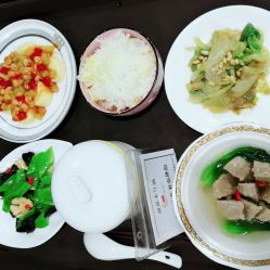 -月之旅·尊 高端月子会所(科馨别墅一店)