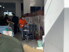 -闫家驴肉老店(华电一校店)