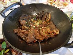锅烧深海碟鱼头-大份-开海·红岛海鲜虾水饺(石老人店)