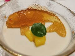 -醉辉皇上海之巅(上海中心大厦店)