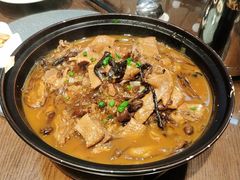 小鸡炖蘑菇-北李妈妈菜·虾爬子大锅贴(贵和店)