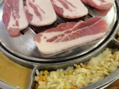 回忆五花肉-姜虎东白丁韩国烤肉(吉利大厦店)