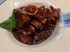 -侬佳蒸菜馆(听潮店)