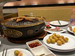 -山焱·炭火自助烤肉(周浦万达店)