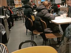 大堂-麦当劳(健德桥得来速店)
