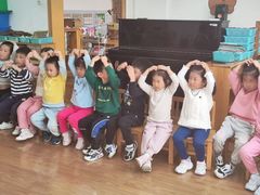 -红黄蓝幼儿园(颐东苑店)