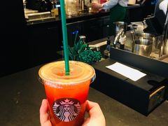 醋醋桃桃-星巴克(杭州湖滨银泰E区店)