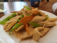 -清真吴记门钉肉饼·喜多利