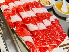 -海底捞火锅(曹安公路店)