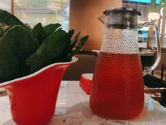 -洪氏嗨捞·广东猪肚鸡·椰子鸡火锅(西咸万象城店)