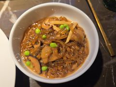 -新荣记(BFC外滩金融中心店)