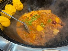 -袁小二大东北铁锅炖(吉祥村总部)