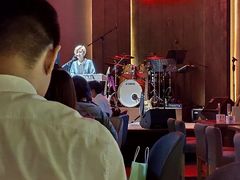 -TZ House音乐现场(来福士中心店)