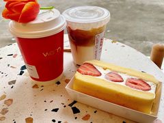 草莓蛋糕三明治-Cafe on warm(丹霞店)