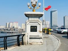 -麦当劳(吉林站13检票口对面)