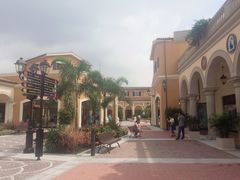 -佛罗伦萨小镇广佛名品奥特莱斯(疏港路店)