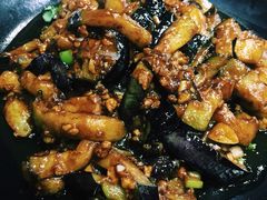 酱茄子-布衣草棚风格餐厅