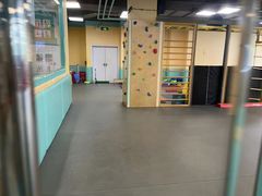 -玩胜青少儿体能(福田侨香中心)