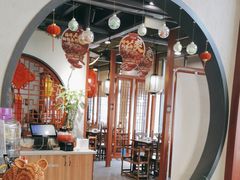 -乡土黄·鲜牛肉火锅·小龙虾(兴业街店)