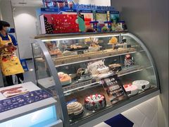 面包甜点陈列柜-DQ·蛋糕·冰淇淋(龙湖狮山天街店)