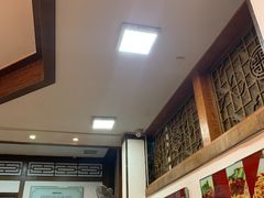 -建新园过桥米线(宝善街店)