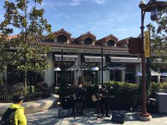 -WOLFGANG PUCK KITCHEN & BAR(迪士尼小镇店)