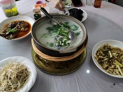 -天乐农家鱼头王(天目湖店)