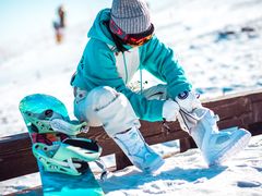 -中旅松花湖滑雪场