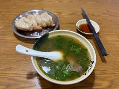 -黄阿姨锅贴大王(万航渡路店)