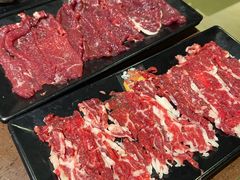吊龙伴-幸运牛汕头小黄牛牛肉火锅(梅林店)