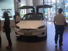 -TESLA 特斯拉(广州天环广场体验店)