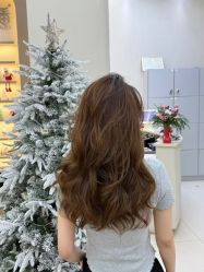 -十六番发型师事务所