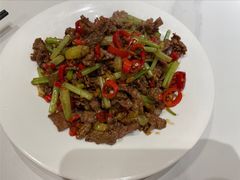 小炒黄牛肉-嘉丰湘菜馆(芳群园店)