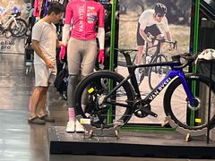 -五缘湾悦都汇购物中心