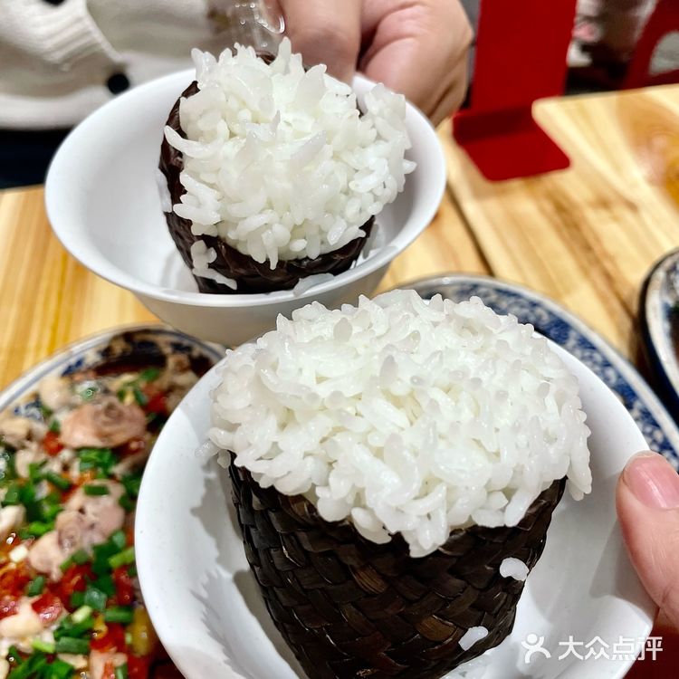 唯一不足是我可以三大口吃完一个草包[笑哭]