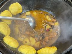 小鸡炖蘑菇-炮爷东北铁锅炖(棠安路店)