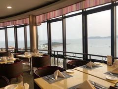 靠窗位-汇泉王朝大饭店-旋转餐厅(南海路店)