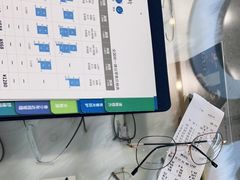 -无界眼镜MaxLess(南翔印象城店)